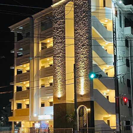 Hotel Y'Rise To Urasoe מראה חיצוני תמונה